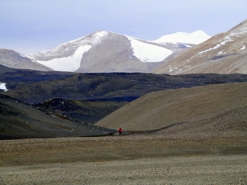 Cape Chocolate geomorphology