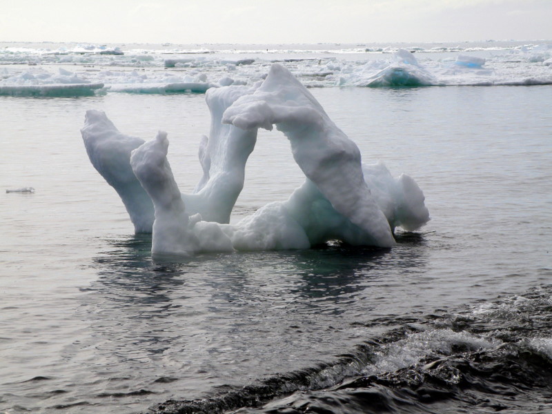 iceberg sculpture