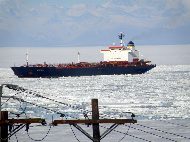 tanker Paul Buck